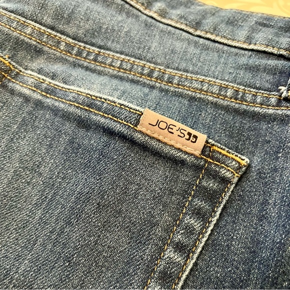 Joe's Jeans High Rise Petite Flare - Picture 10 of 12